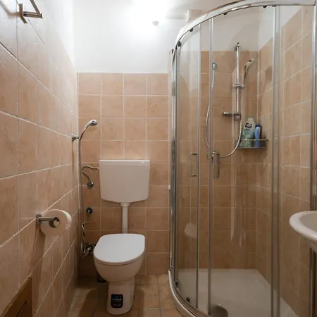 Ospitalita Diffusa Jungi Mundu - Casa Accoglienza Apartman