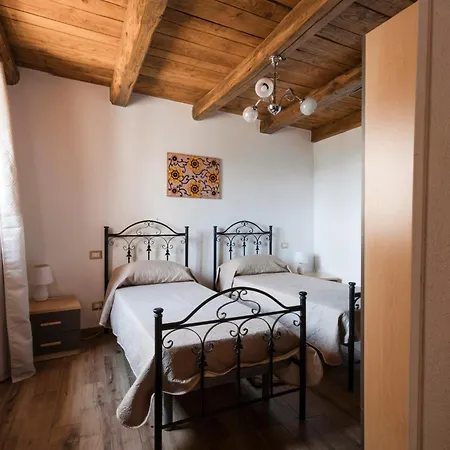 Ospitalita Diffusa Jungi Mundu - Casa Accoglienza Apartman *